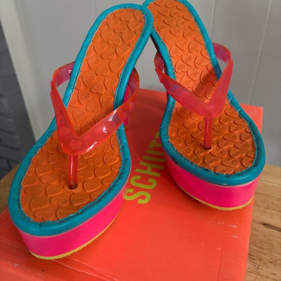 SCHUTZ Fluorescent Platform Heel Thong Strap Size 8 EU39 NIB - Picture 2 of 12